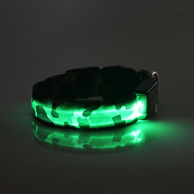 Camouflage luminous dog collar